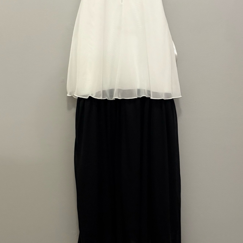 Elegant Black and White Kids Formal Dress - Picture 7 of 7